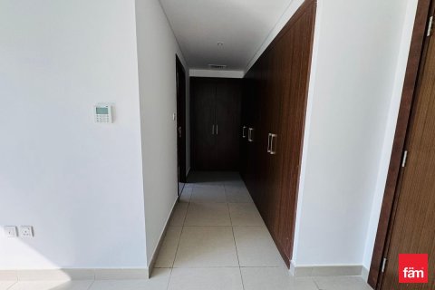 Снять в аренду таунхаус в Дубае: 3 спальни, 271.8м², № 100243 - фото 2