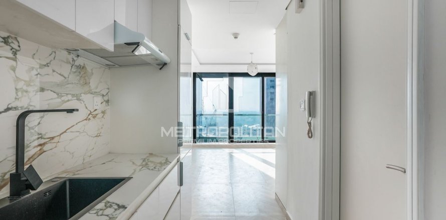 Appartement à Jumeirah Lake Towers, Dubai, studio, 34 m², № 15257