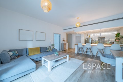 Apartamento en Greens, Dubai, 1 dormitorio, 70 m², № 61882 - foto 1