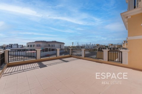 Villa in Legacy Nova Villas, Jumeirah Park, Dubai 4 bedrooms, 455 sq.m. № 61886 - photo 9