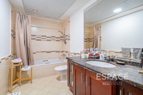 Купить виллу в Арабиан Ранчес, Дубай: 2 спальни, 237м², № 61884 - фото 11