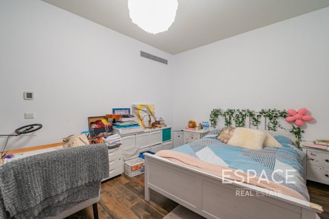 Купить виллу в Арабиан Ранчес, Дубай: 2 спальни, 237м², № 61884 - фото 15