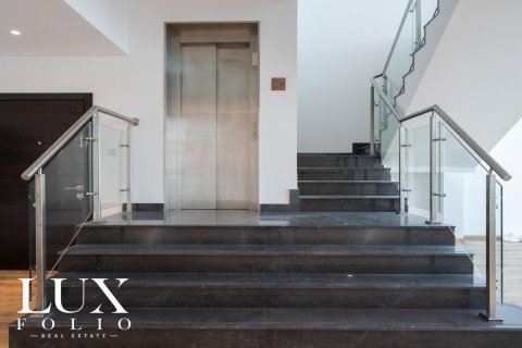 Apartment in Dubai Marina, Dubai 3 bedrooms, 495 sq.m. № 45878 - photo 6
