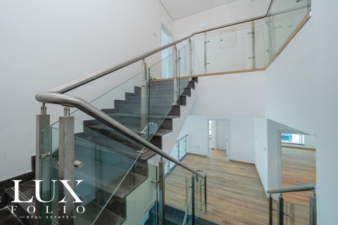 Apartment in Dubai Marina, Dubai 3 bedrooms, 495 sq.m. № 45878 - photo 14
