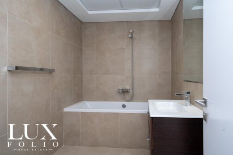 Apartment in Dubai Marina, Dubai 3 bedrooms, 495 sq.m. № 45878 - photo 13