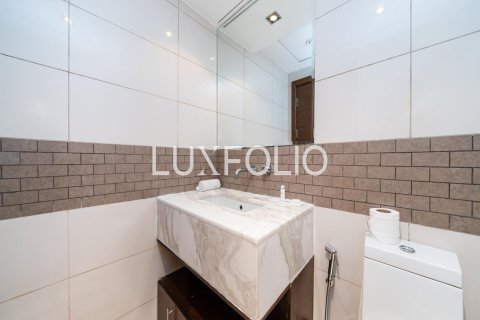 Apartment in Park Island, Dubai Marina, Dubai 2 bedrooms, 121 sq.m. № 45889 - photo 15