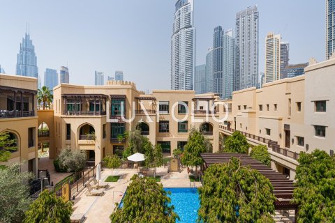 شقة في وسط مدينة دبي, دبي 2 غرف نوم, 162 م² رقم 45560 - صورة 11