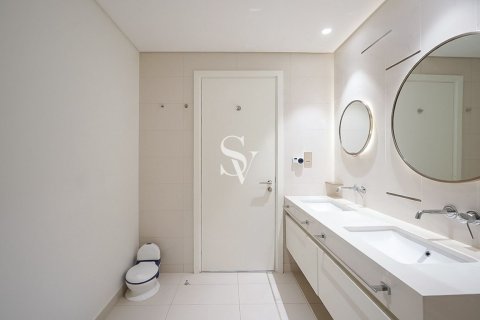 Appartement à EMAAR Beachfront, Dubai Harbour, Dubai, 3 chambres, 198 m², № 112168 - photo 24