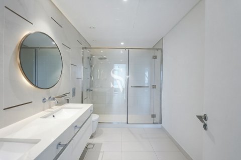 Appartement à EMAAR Beachfront, Dubai Harbour, Dubai, 3 chambres, 198 m², № 112168 - photo 23