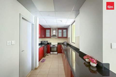 Снять в аренду квартиру в Дубае: 1 спальня, 111.1м², № 76836 - фото 9