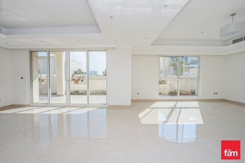Villa en Al Furjan, Dubai, 5 dormitorios, 600 m², № 76843 - foto 8