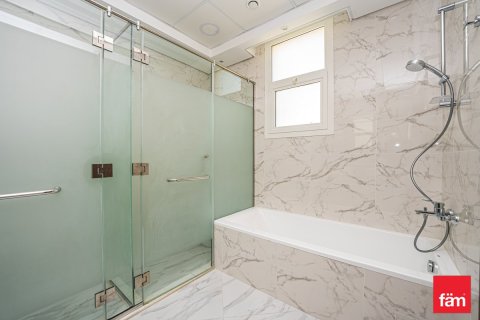 Villa en Al Furjan, Dubai, 5 dormitorios, 600 m², № 76843 - foto 29