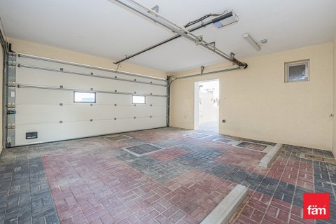 Villa en Al Furjan, Dubai, 5 dormitorios, 600 m², № 76843 - foto 25