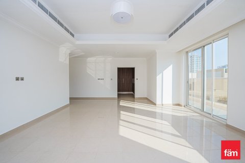 Villa en Al Furjan, Dubai, 5 dormitorios, 600 m², № 76843 - foto 6