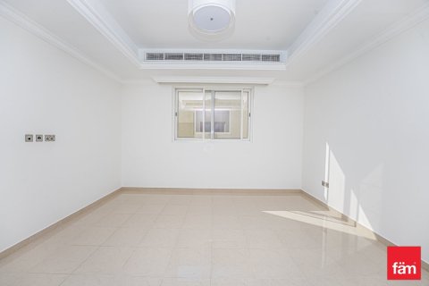 Villa en Al Furjan, Dubai, 5 dormitorios, 600 m², № 76843 - foto 10