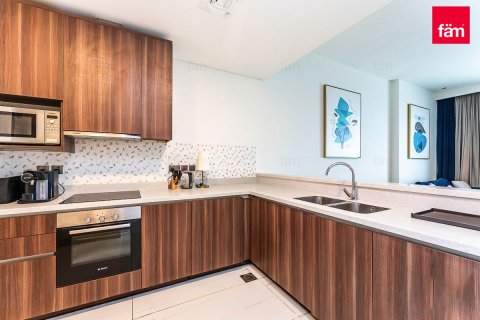 Apartment in Dubai Media City, Dubai 3 bedrooms, 189.9 sq.m. № 70741 - photo 19