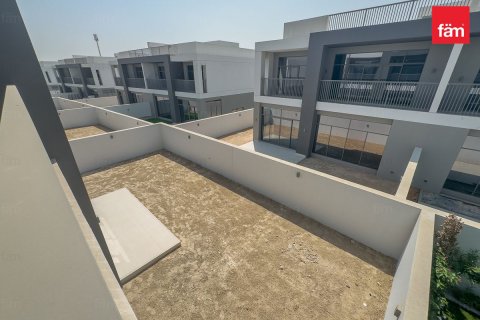 Villa in Dubai 5 bedrooms, 373.1 sq.m. № 70740 - photo 28