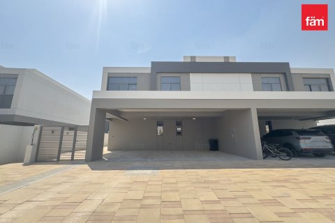 Villa in Dubai 5 bedrooms, 373.1 sq.m. № 70740 - photo 29