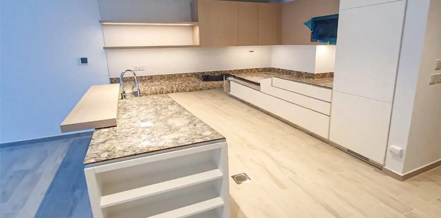 Apartment in Dubai 2 bedrooms, 113.1 sq.m. № 70738