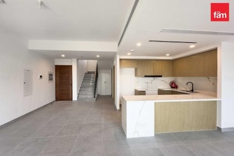 Villa à Dubai, 4 chambres, 164.4 m², № 84597