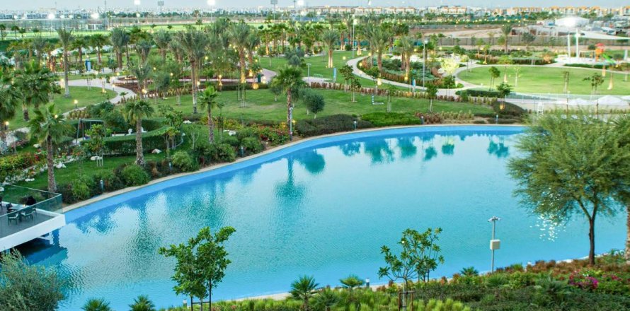 Таунхаус в Дубае, 4 спальни, 112.9м², № 84594