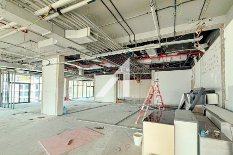 Bureau à Dubai, 475.6 m², № 10652 - photo 4