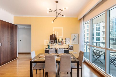 Apartment in The Residences, Downtown Dubai (Downtown Burj Dubai), Dubai 3 bedrooms, 170.76 sq.m. № 129542 - photo 8