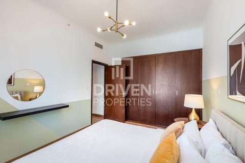 Apartment in The Residences, Downtown Dubai (Downtown Burj Dubai), Dubai 3 bedrooms, 170.76 sq.m. № 129542 - photo 7