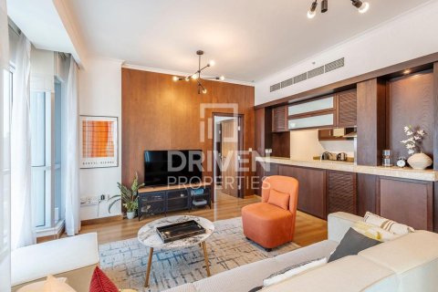 Apartment in The Residences, Downtown Dubai (Downtown Burj Dubai), Dubai 3 bedrooms, 170.76 sq.m. № 129542 - photo 17