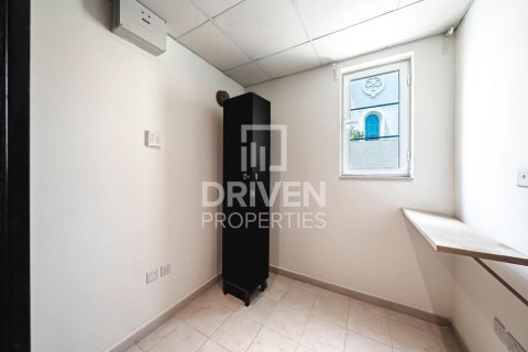 Villa à Jumeirah Park, Dubai, 3 chambres, 760.97 m², № 129531 - photo 3