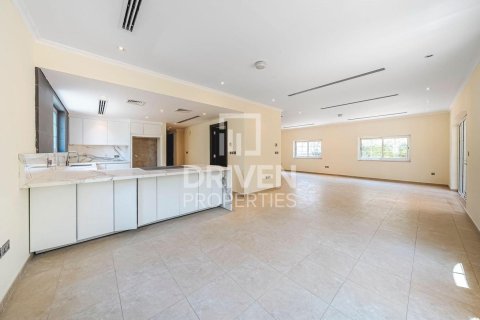 Villa à Jumeirah Park, Dubai, 3 chambres, 760.97 m², № 129531 - photo 17