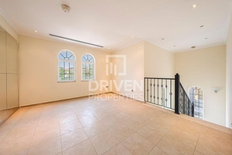 Villa à Jumeirah Park, Dubai, 3 chambres, 760.97 m², № 129531 - photo 5