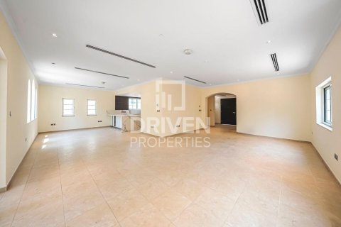 Villa à Jumeirah Park, Dubai, 3 chambres, 760.97 m², № 129531 - photo 6
