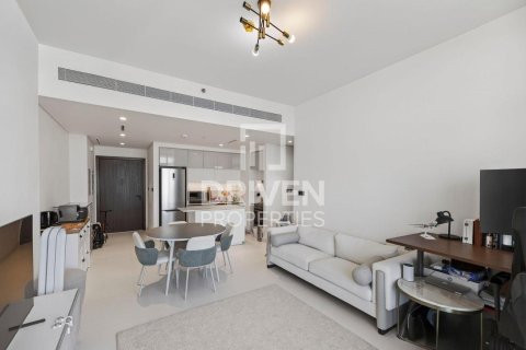 Apartment in EMAAR Beachfront, Dubai Harbour, Dubai 1 bedroom, 68.93 sq.m. № 129530 - photo 2