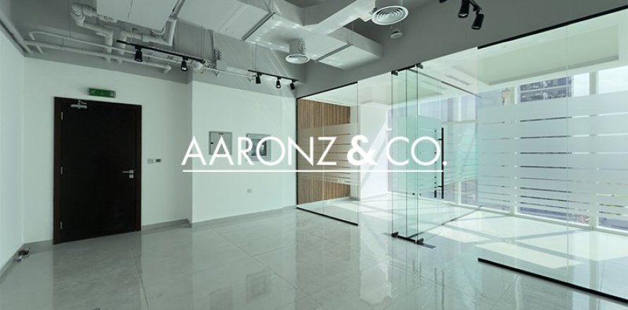Office in Business Bay, Dubai 47.2 sq.m. № 78416