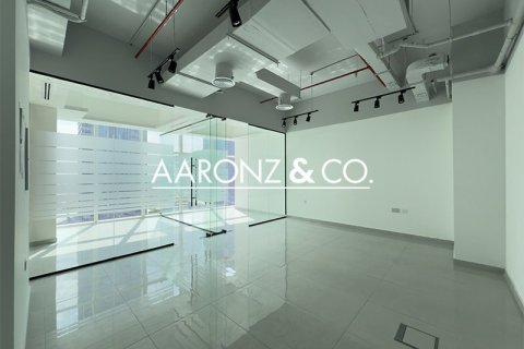 Office in Business Bay, Dubai 47.2 sq.m. № 78416 - photo 3