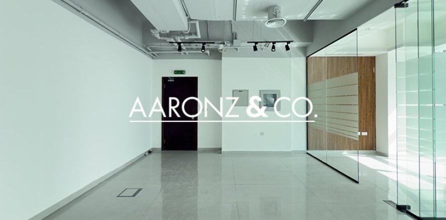 Bureau à Business Bay, Dubai, 47.2 m², № 78431