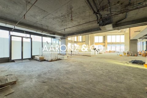 Magasin à Bur Dubai, Dubai, 560.9 m², № 78429 - photo 2