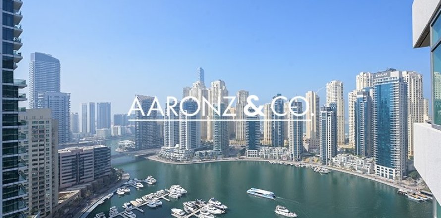 Apartment in Dubai Marina, Dubai 2 bedrooms, 121 sq.m. № 78415