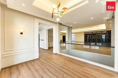 Villa in Al Barsha, Dubai 5 bedrooms, 997 sq.m. № 76910 - photo 11