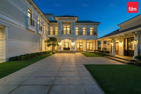 Villa in Al Barsha, Dubai 5 bedrooms, 997 sq.m. № 76910 - photo 7