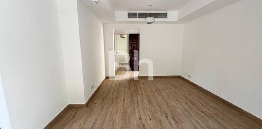 Таунхаус в The Springs, Дубай, 2 спальни, 207м², № 24271