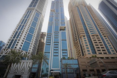 Apartment in Dubai Marina, Dubai 3 bedrooms, 224 sq.m. № 48599 - photo 11