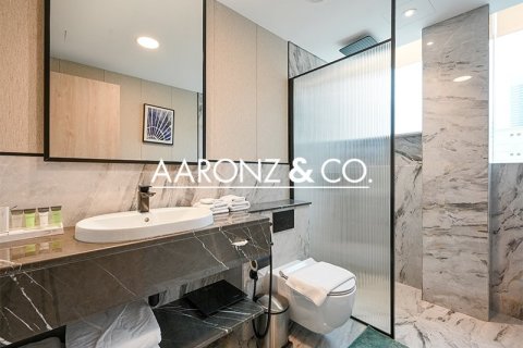 Penthouse in Dubai Marina, Dubai 5 bedrooms, 813 sq.m. № 89834 - photo 26