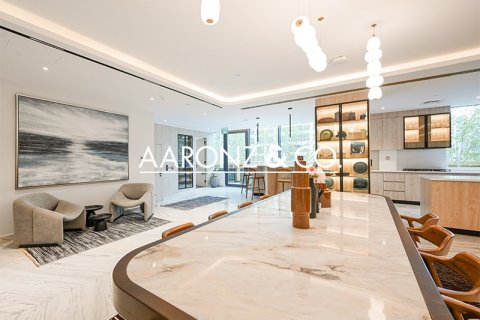 Penthouse in Dubai Marina, Dubai 5 bedrooms, 813 sq.m. № 89834 - photo 7