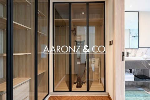 Penthouse in Dubai Marina, Dubai 5 bedrooms, 813 sq.m. № 89834 - photo 19