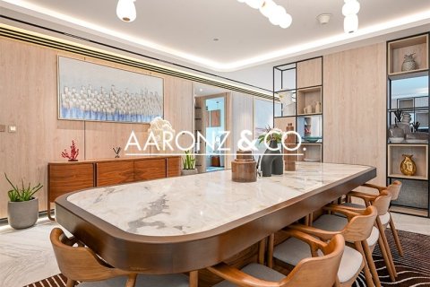 Penthouse in Dubai Marina, Dubai 5 bedrooms, 813 sq.m. № 89834 - photo 10