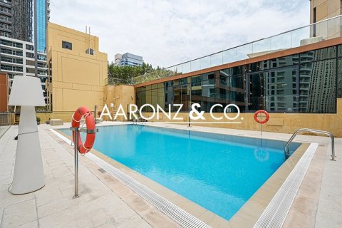 Penthouse in Dubai Marina, Dubai 5 bedrooms, 813 sq.m. № 89834 - photo 28