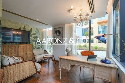 Penthouse in Dubai Marina, Dubai 5 bedrooms, 813 sq.m. № 89834 - photo 8