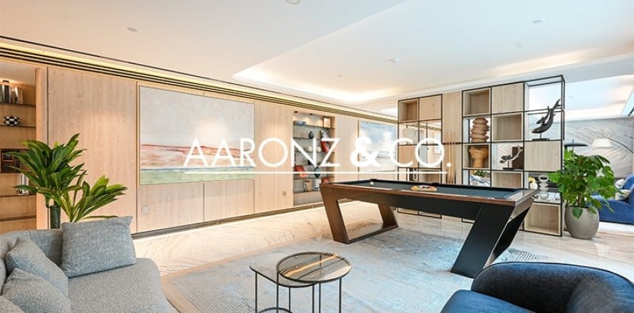 Penthouse in Dubai Marina, Dubai 5 bedrooms, 813 sq.m. № 89834